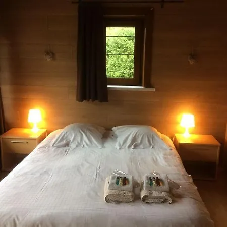 Sleeps 10 Pool Wifi